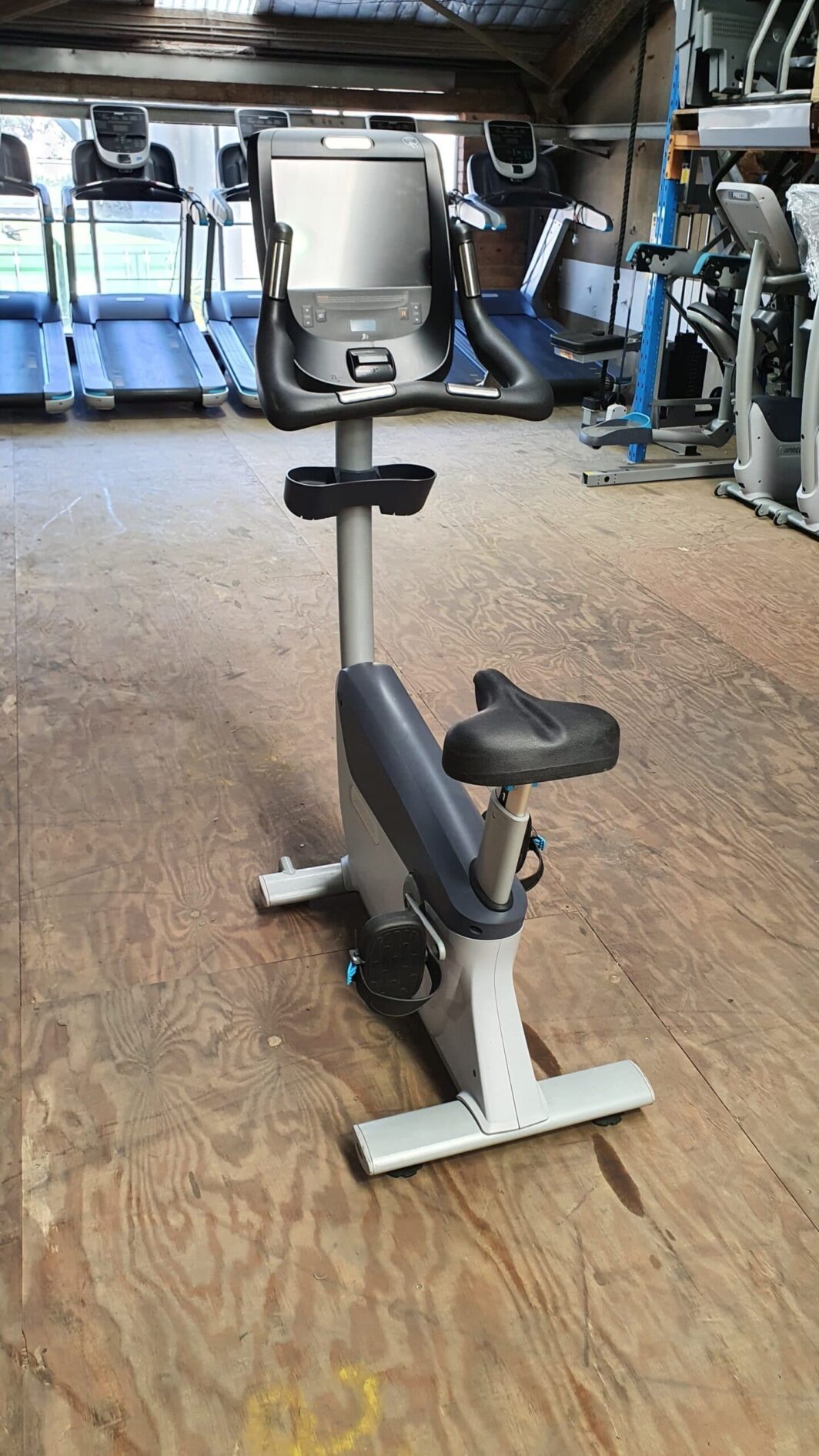 Precor UBK-885 Upright Bike w/ P82 Touch Screen commercial gym equipment